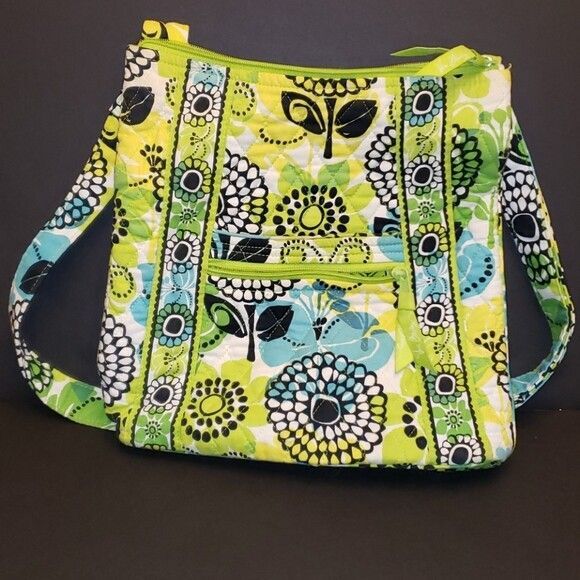 Vera Bradley Large Crossbody Hipster Bag Handbag Purse Color In Limes Up Limited - Picture 1 of 8